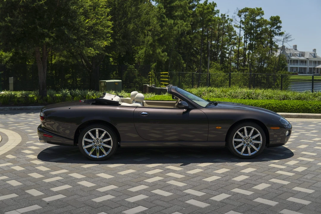 2006 Jaguar X100 XK8 - Image 15 of 31