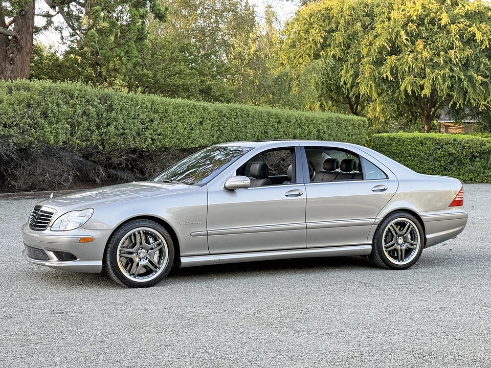 2006 Mercedes-Benz W220 S 55 & S 65 AMG - Image 7 of 31