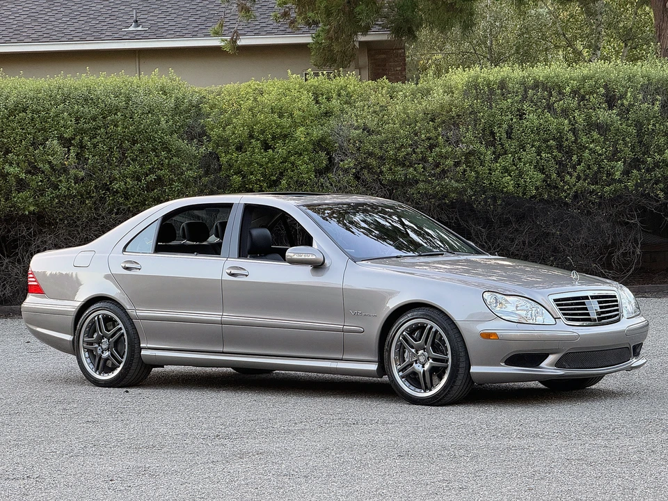 2006 Mercedes-Benz W220 S 55 & S 65 AMG - Image 26 of 31
