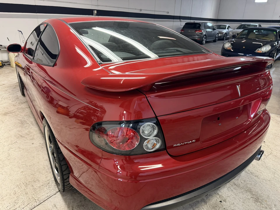 2006 Pontiac GTO 4th Gen - Image 10 of 31