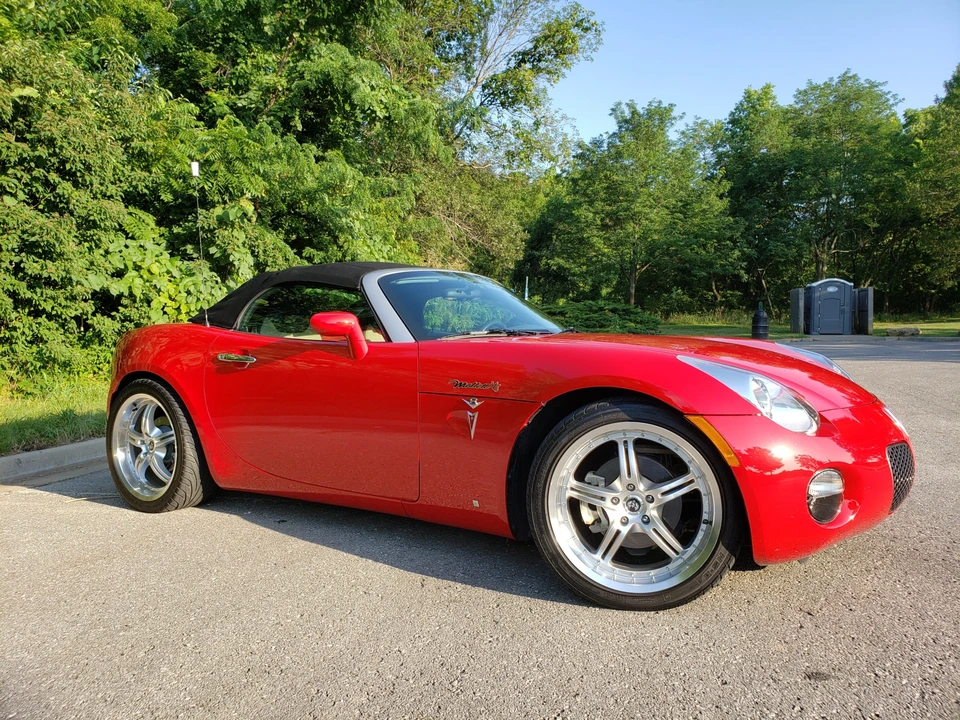 2006 Pontiac Solstice - Image 19 of 31