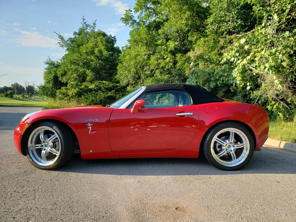 2006 Pontiac Solstice - Image 5 of 31