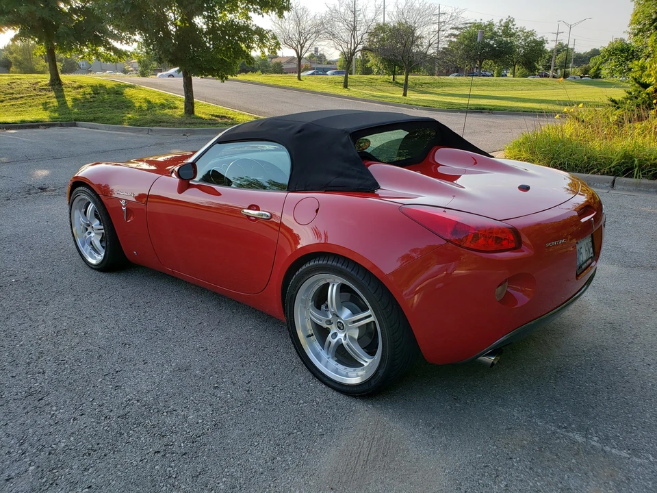 2006 Pontiac Solstice - Image 8 of 31