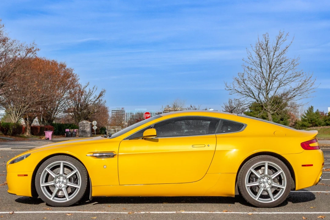 2007 Aston Martin V8 Vantage (2006-2017) - Image 3 of 31