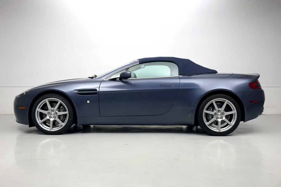 2007 Aston Martin V8 Vantage (2006-2017) - Image 2 of 31