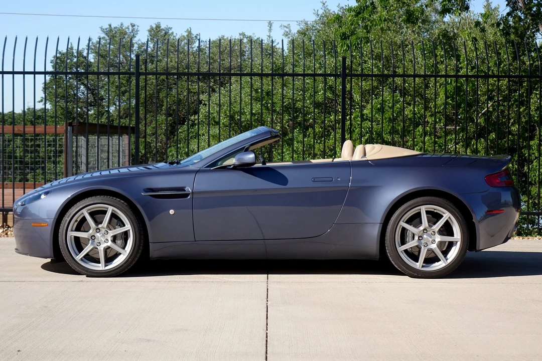 2007 Aston Martin V8 Vantage (2006-2017) - Image 13 of 31