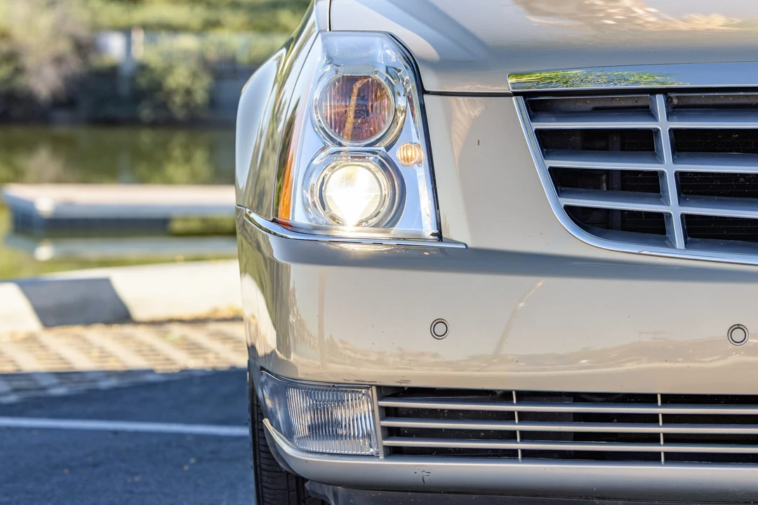 2007 Cadillac DTS - Image 13 of 31