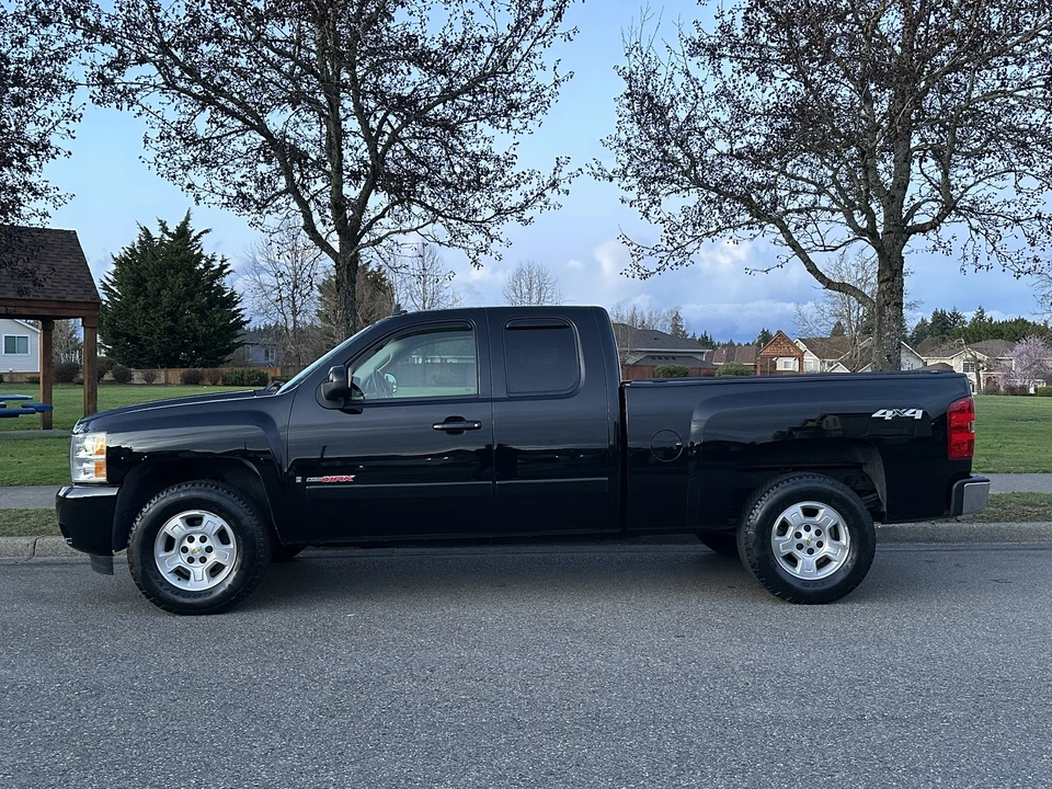 2007 Chevrolet Silverado 2nd Gen - Image 3 of 31