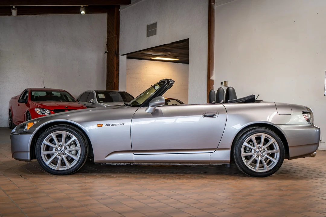 2007 Honda AP2 S2000 - Image 4 of 31