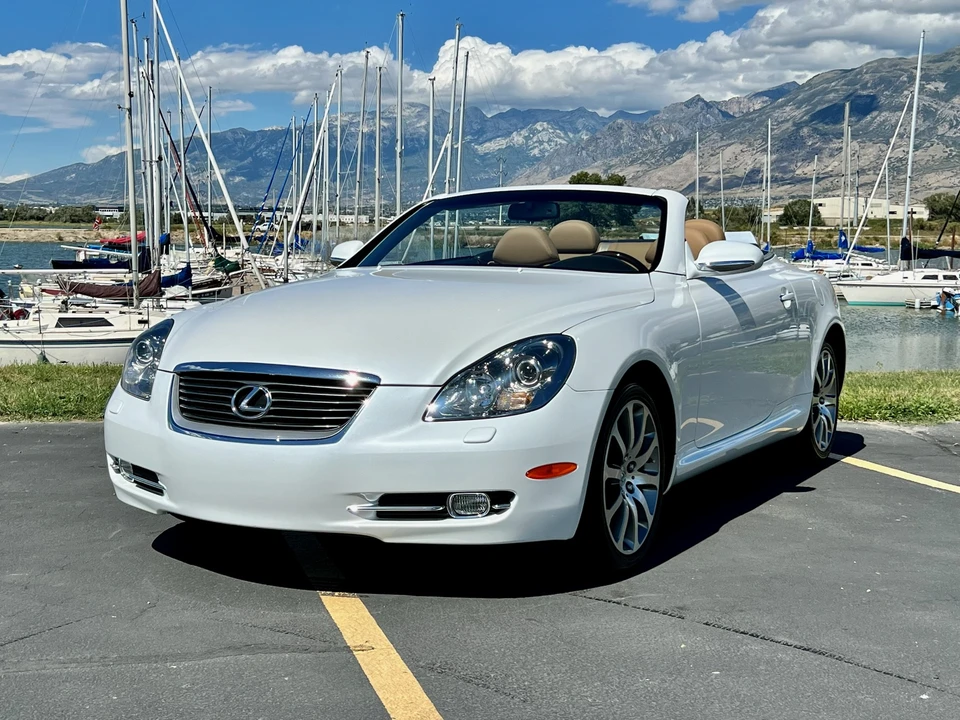 2007 Lexus SC430 - Image 2 of 31