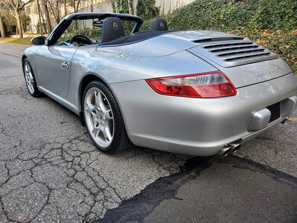2007 Porsche 997 Carrera S - Image 15 of 31