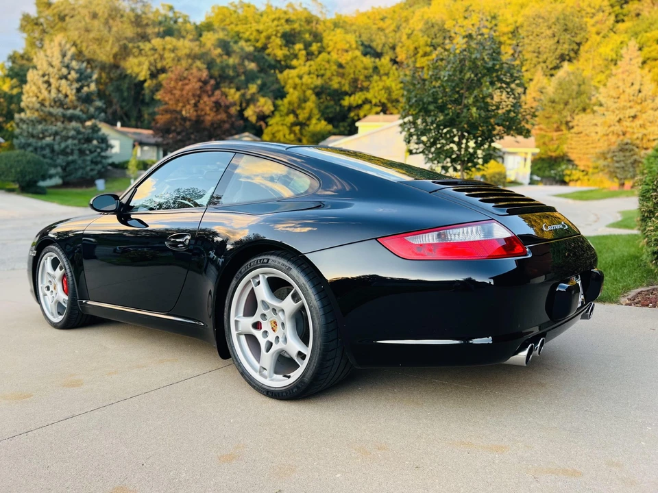 2007 Porsche 997 Carrera S - Image 29 of 31