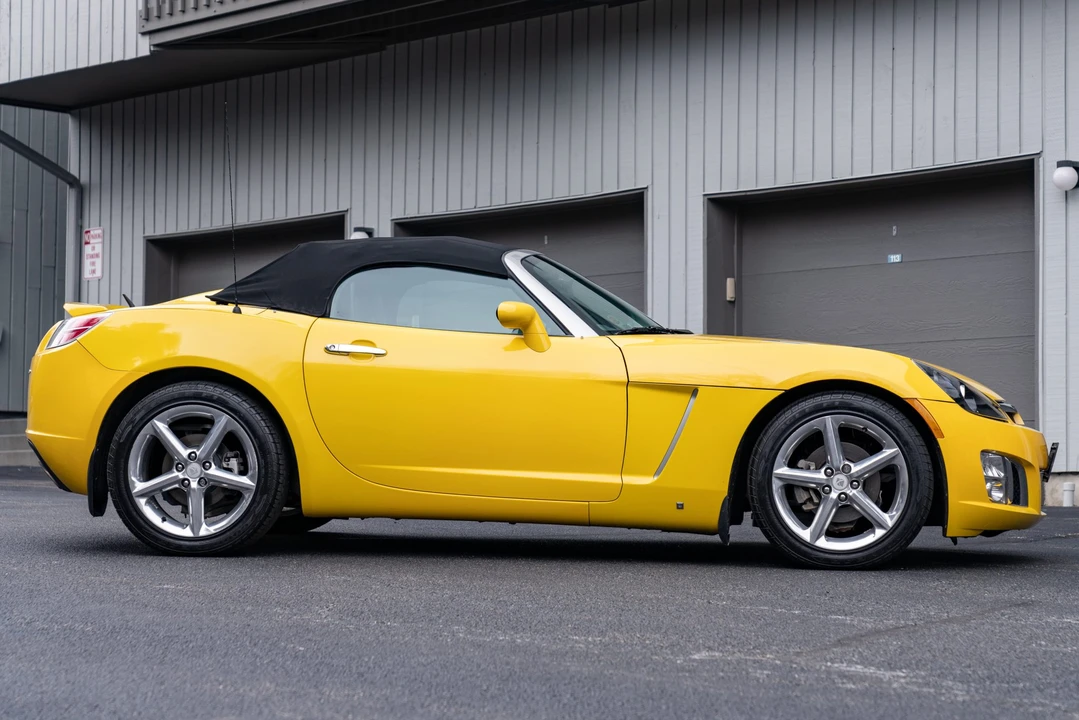 2007 Saturn Sky Red Line - Image 3 of 31
