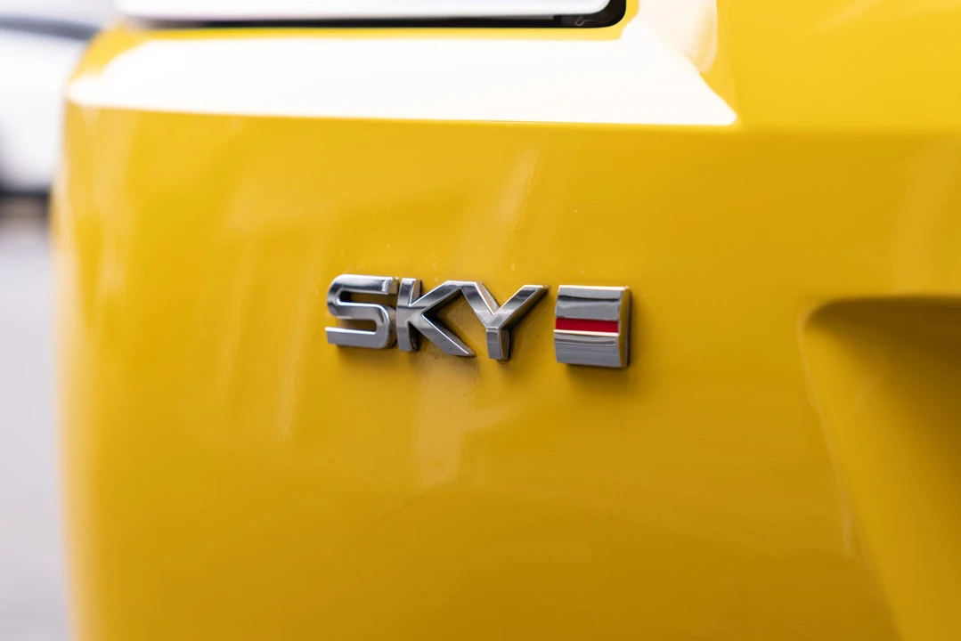 2007 Saturn Sky Red Line - Image 25 of 31