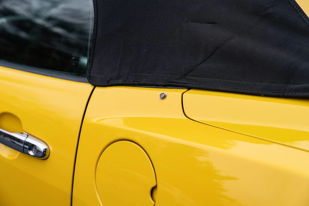 2007 Saturn Sky Red Line - Image 23 of 31