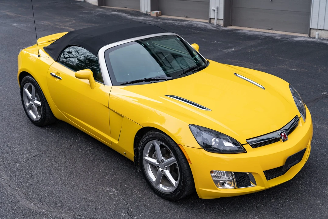 2007 Saturn Sky Red Line - Image 2 of 31