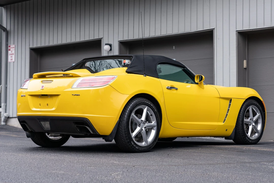 2007 Saturn Sky Red Line - Image 4 of 31