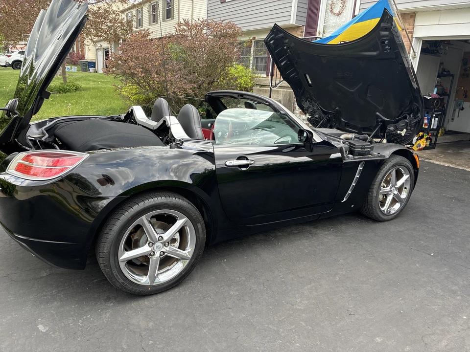 2007 Saturn Sky Red Line - Image 13 of 31