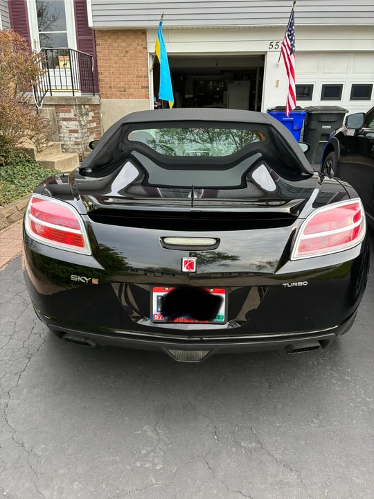 2007 Saturn Sky Red Line - Image 19 of 31