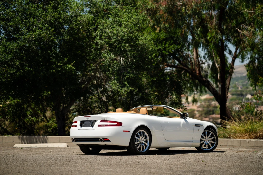 2008 Aston Martin DB9 - Image 8 of 31