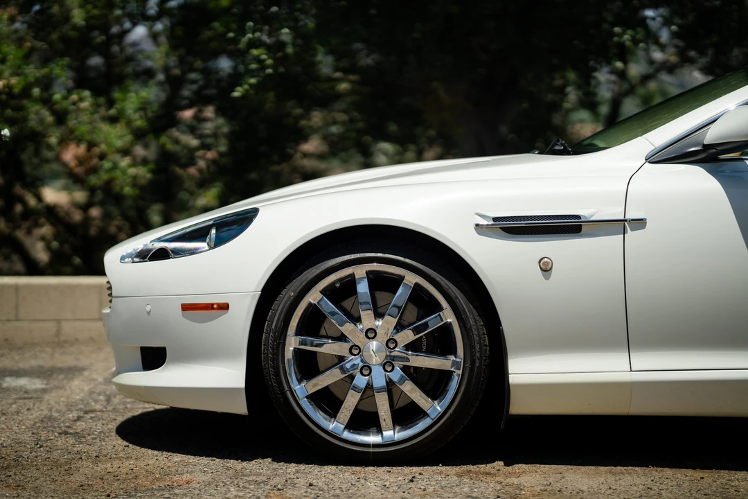 2008 Aston Martin DB9 - Image 24 of 31