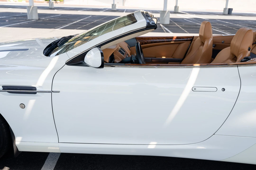 2008 Aston Martin DB9 - Image 28 of 31