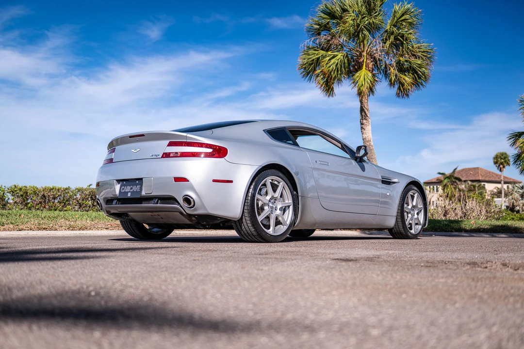 2008 Aston Martin V8 Vantage (2006-2017) - Image 29 of 31