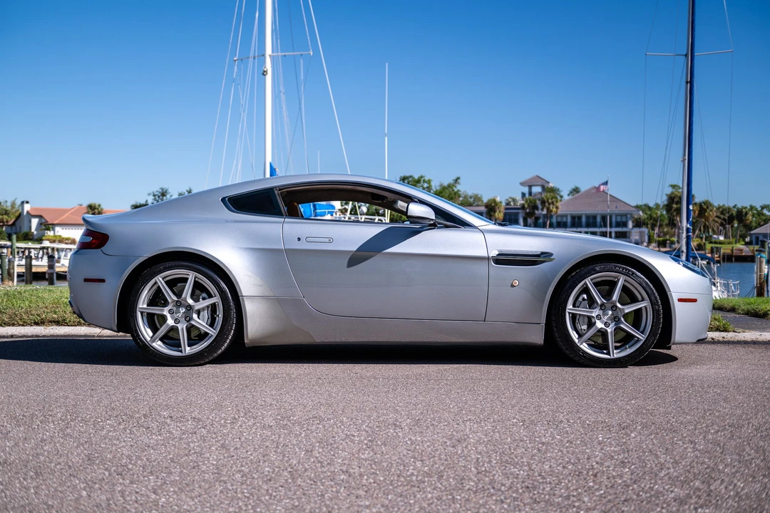 2008 Aston Martin V8 Vantage (2006-2017) - Image 23 of 31