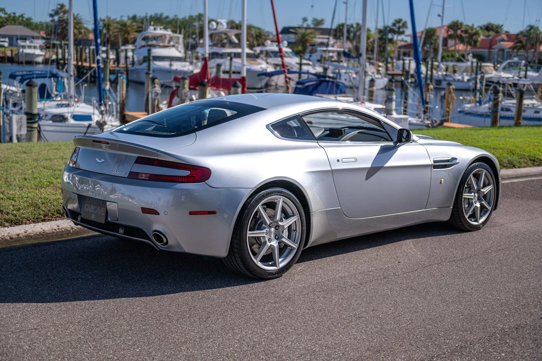 2008 Aston Martin V8 Vantage (2006-2017) - Image 27 of 31