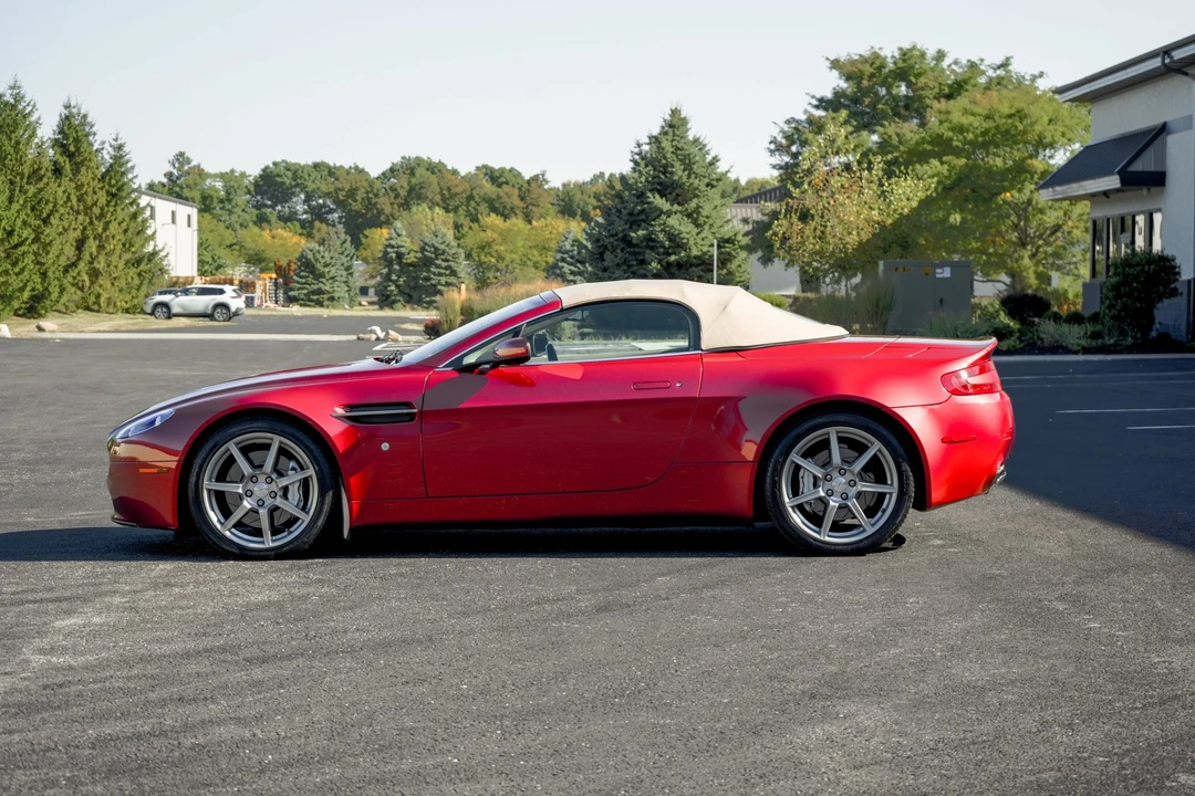2008 Aston Martin V8 Vantage (2006-2017) - Image 19 of 31