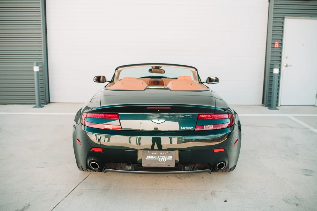 2008 Aston Martin V8 Vantage (2006-2017) - Image 24 of 31