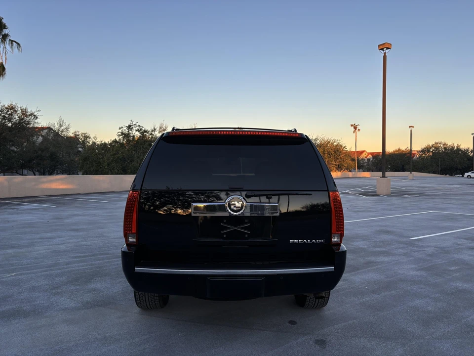 2008 Cadillac Escalade & EXT 3rd Gen - Image 23 of 31