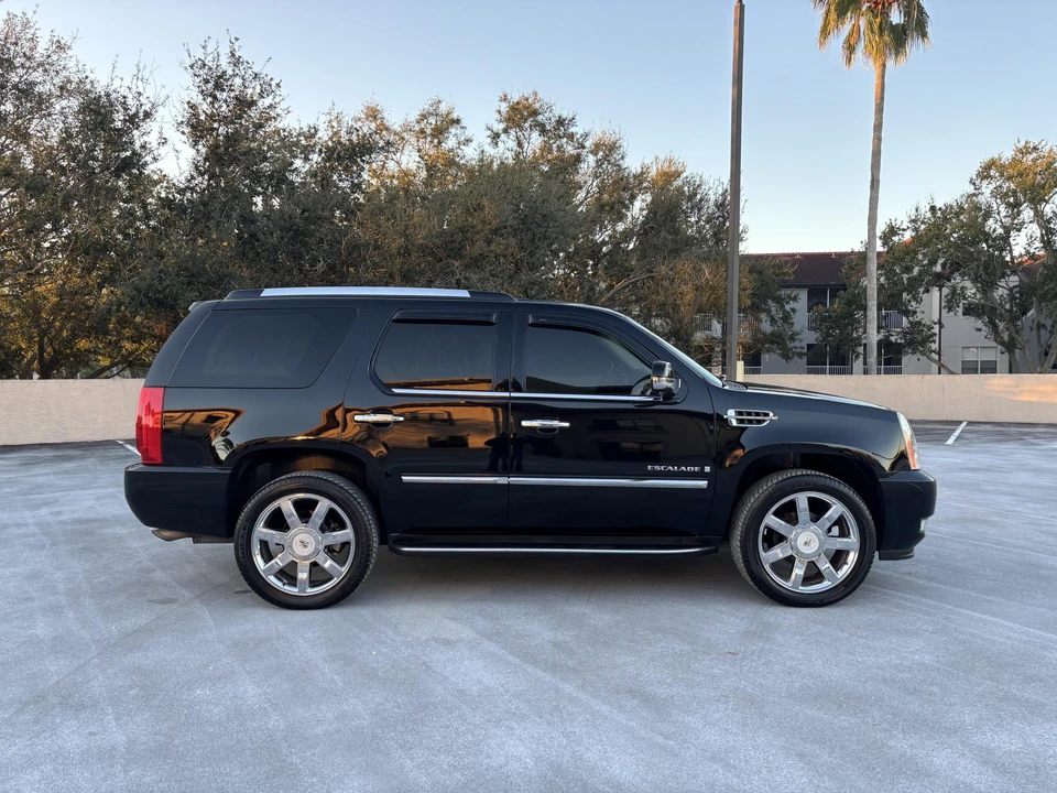 2008 Cadillac Escalade & EXT 3rd Gen - Image 27 of 31