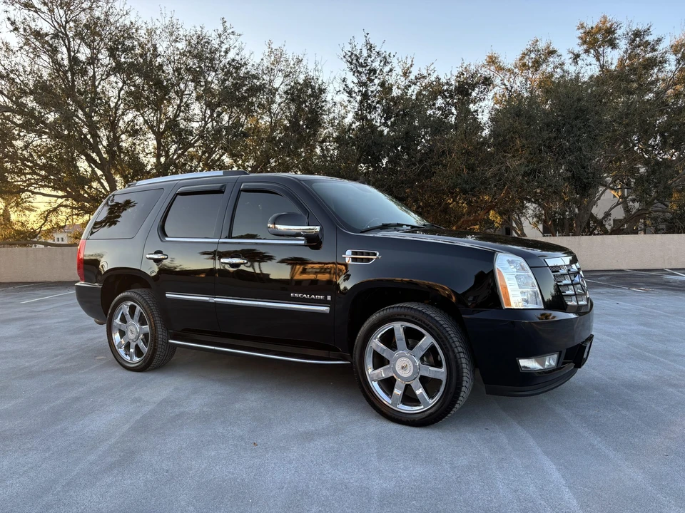 2008 Cadillac Escalade & EXT 3rd Gen - Image 31 of 31
