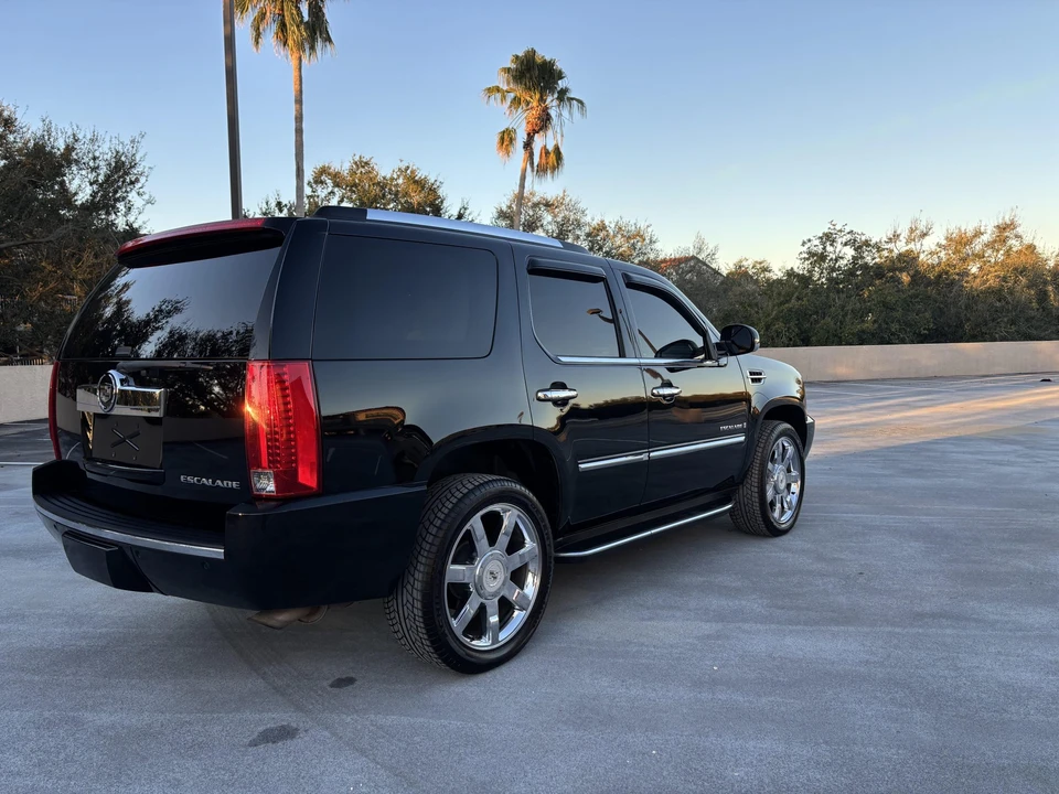 2008 Cadillac Escalade & EXT 3rd Gen - Image 26 of 31