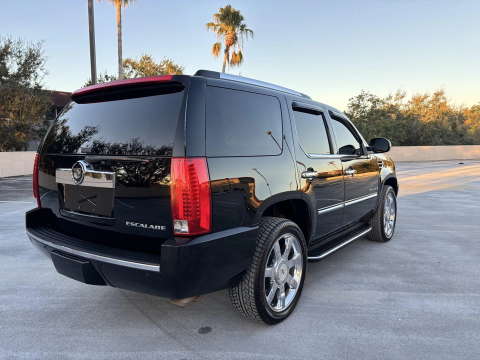 2008 Cadillac Escalade & EXT 3rd Gen - Image 25 of 31