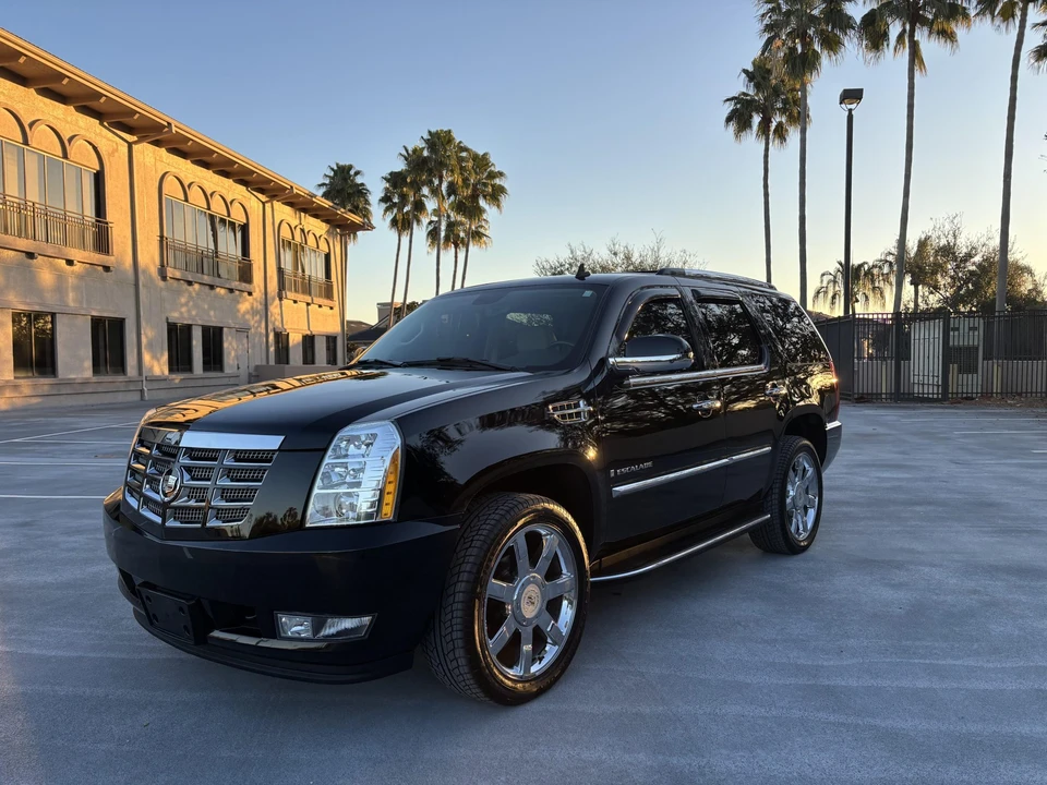 2008 Cadillac Escalade & EXT 3rd Gen - Image 11 of 31
