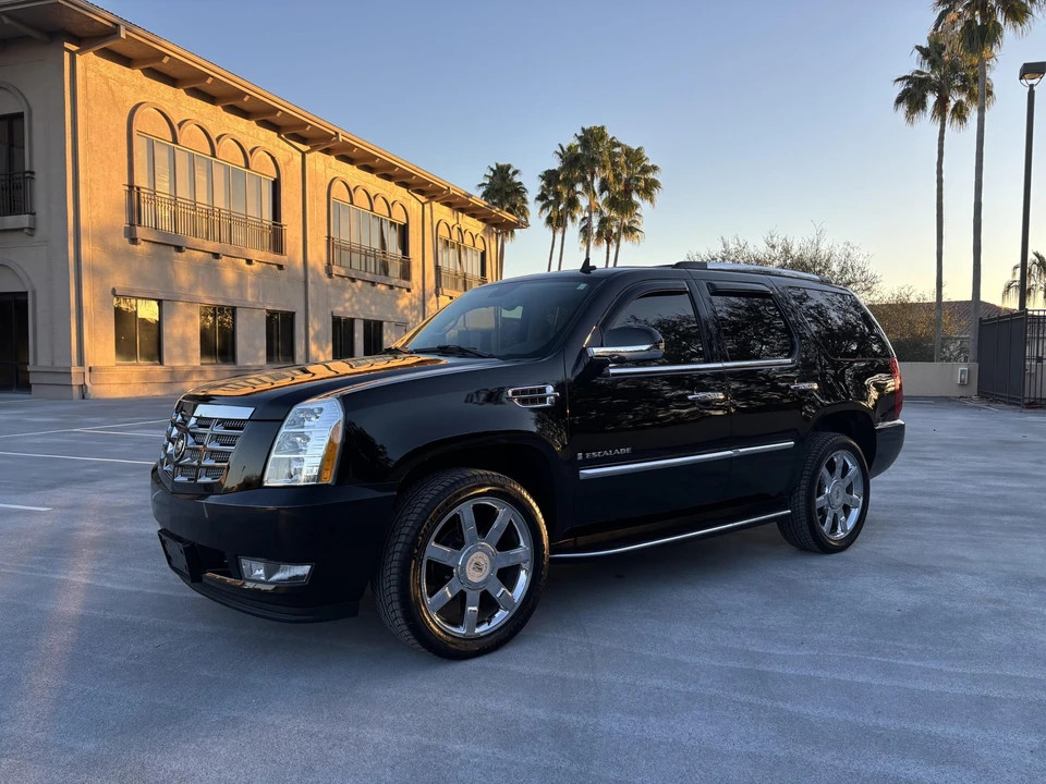 2008 Cadillac Escalade & EXT 3rd Gen - Image 10 of 31