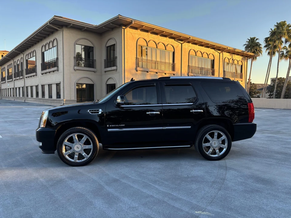 2008 Cadillac Escalade & EXT 3rd Gen - Image 20 of 31