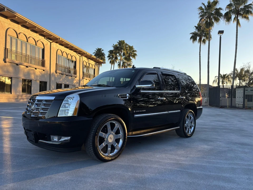 2008 Cadillac Escalade & EXT 3rd Gen - Image 5 of 31