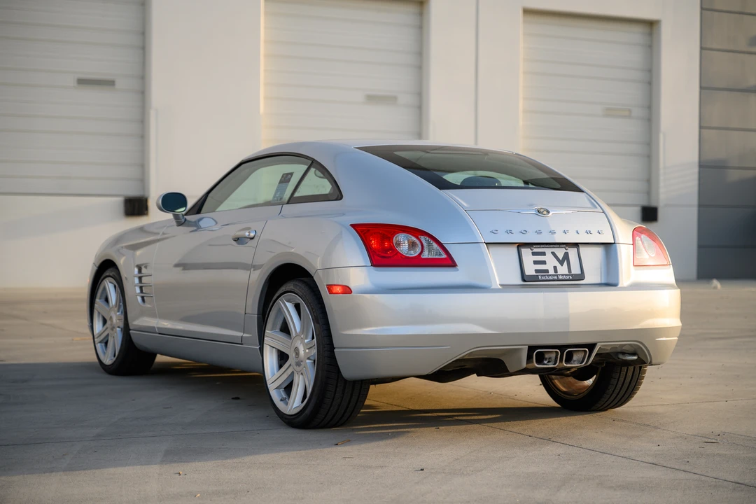 2008 Chrysler Crossfire - Image 23 of 31