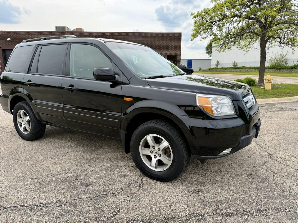 2008 Honda Pilot 1st Gen - Image 8 of 31