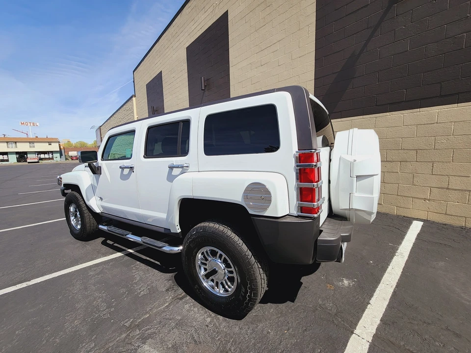 2008 Hummer Hummer H3 - Image 22 of 31