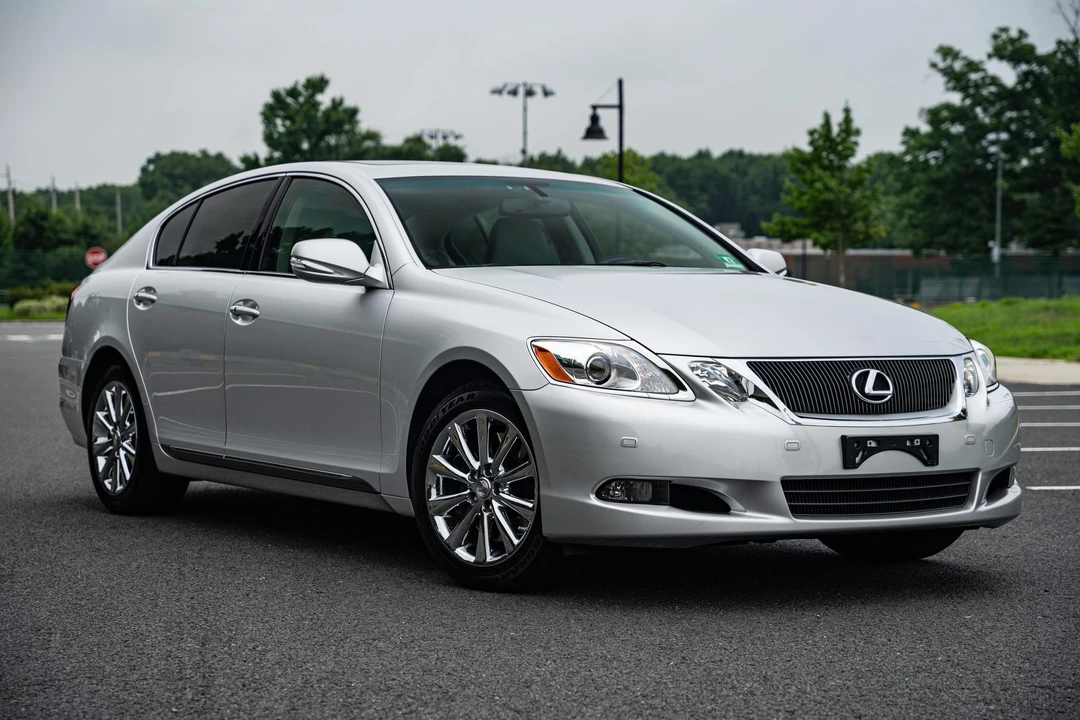 2008 Lexus GS 3rd Gen - Image 2 of 31
