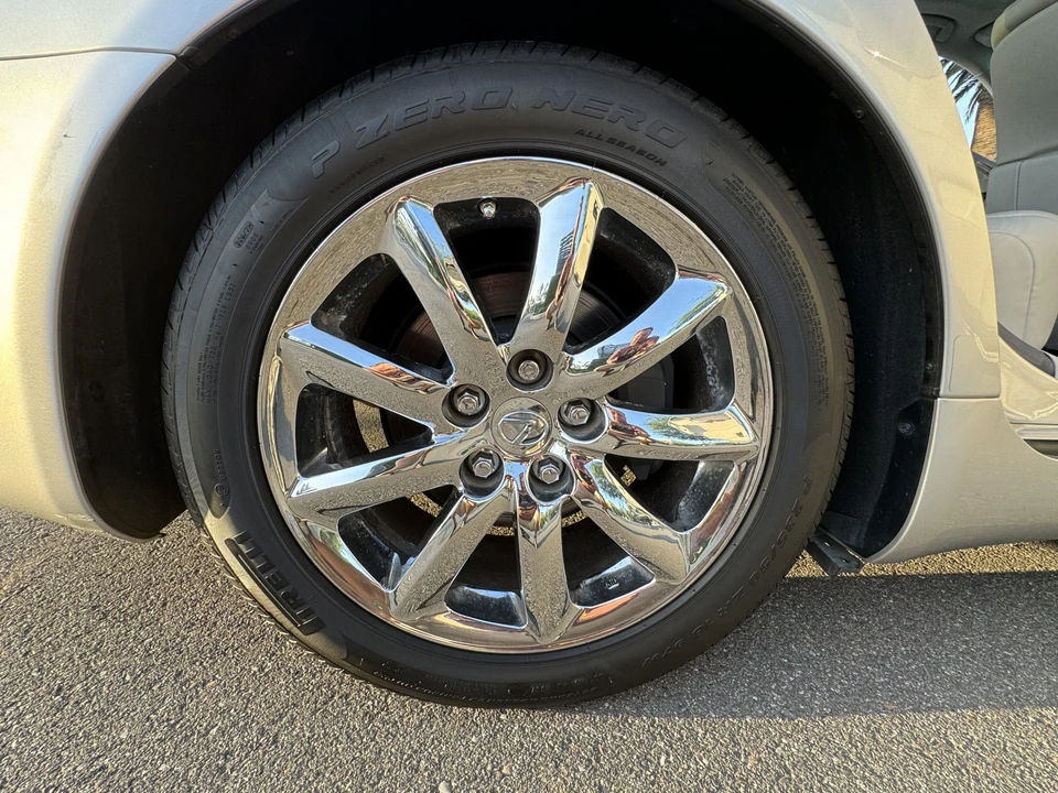 2008 Lexus LS 4th Gen - Image 18 of 31