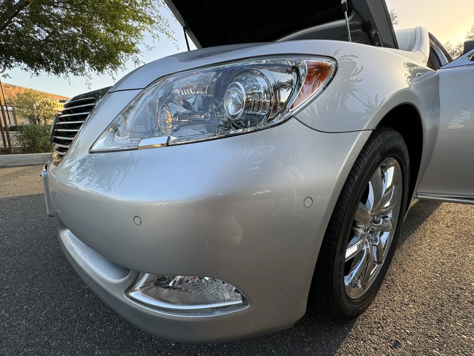 2008 Lexus LS 4th Gen - Image 10 of 31
