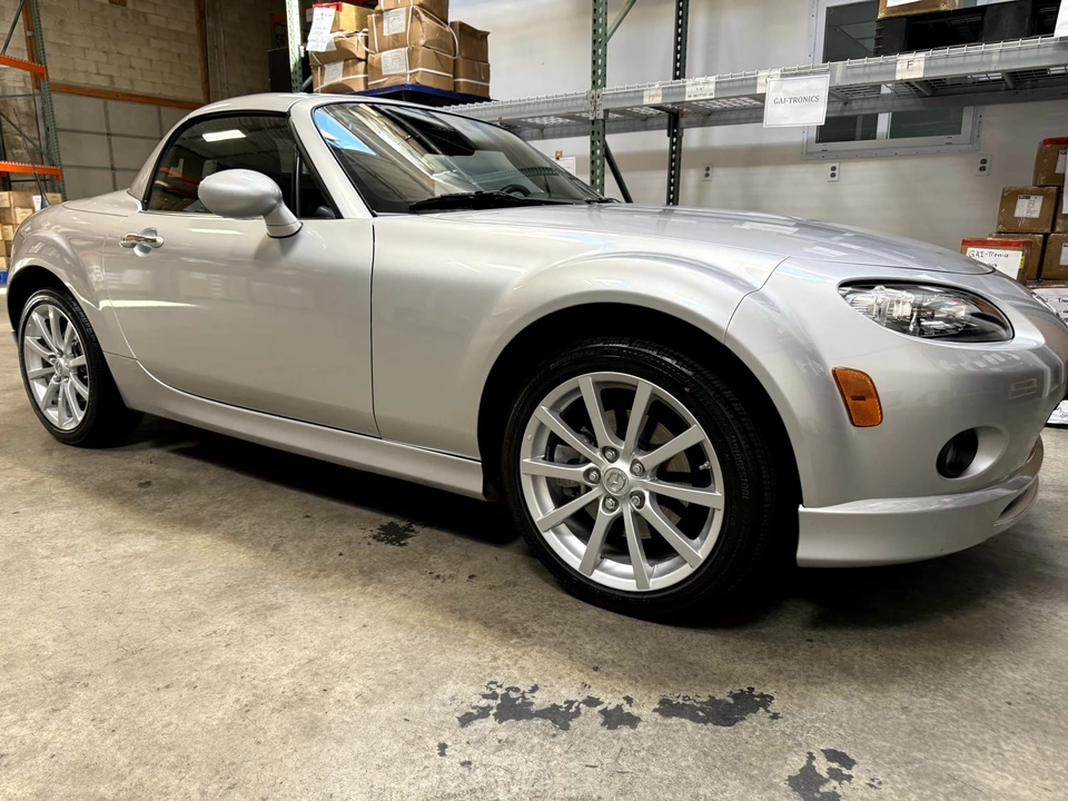 2008 Mazda NC MX-5 Miata - Image 9 of 31