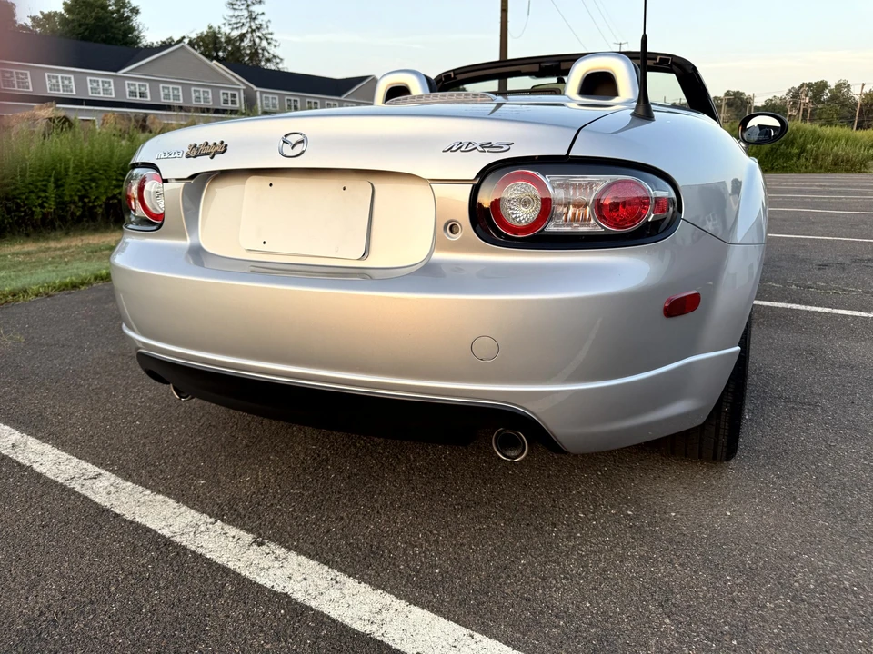 2008 Mazda NC MX-5 Miata - Image 15 of 31
