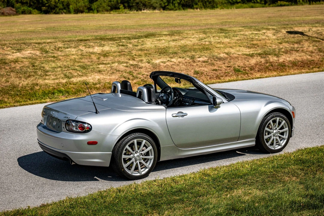 2008 Mazda NC MX-5 Miata - Image 28 of 31