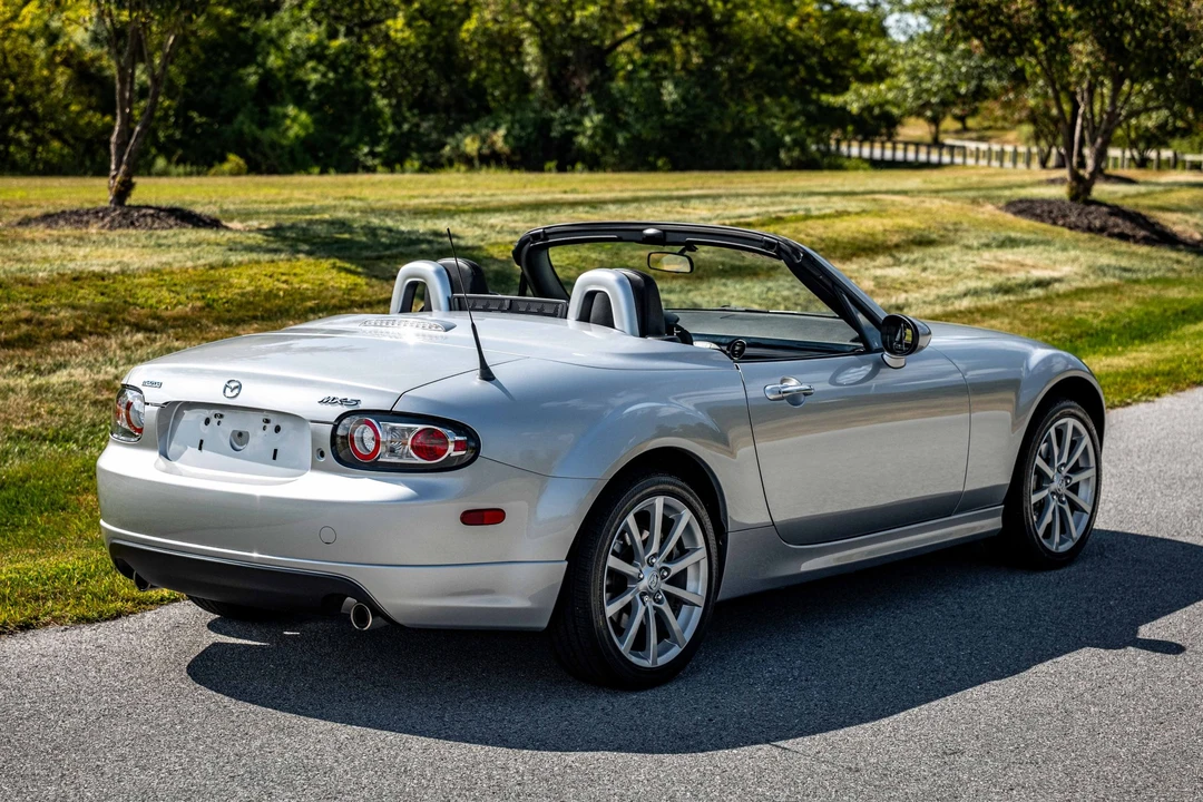 2008 Mazda NC MX-5 Miata - Image 25 of 31